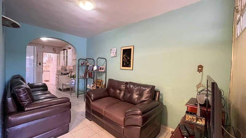 Casa, Conjunto Celso Machado, 3 Quartos, 4 Vagas, 1 Suíte