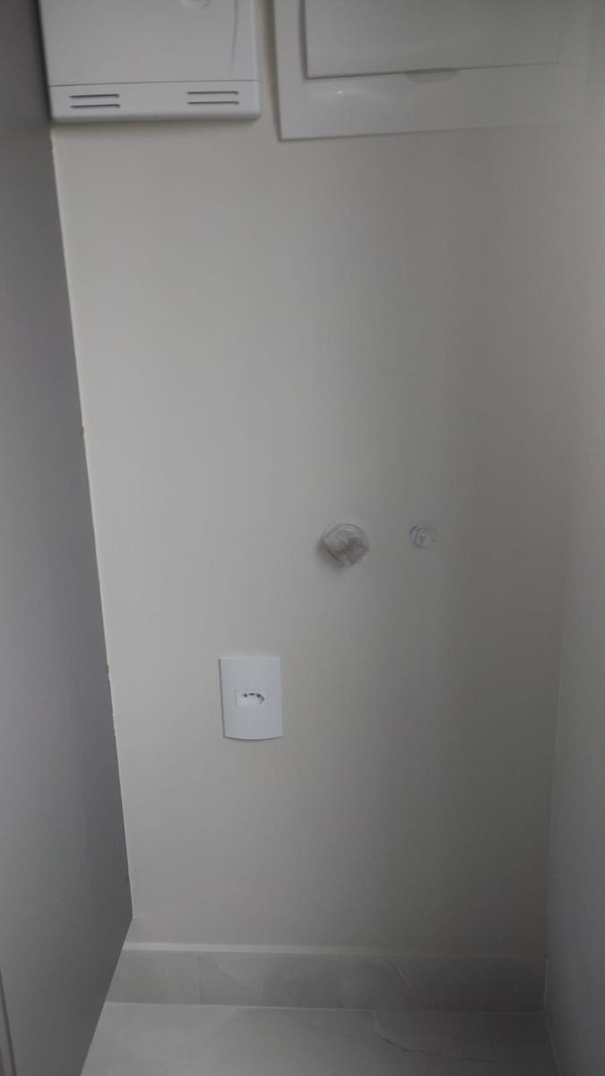 Apartamento, Sagrada Família, 3 Quartos, 2 Vagas, 1 Suíte