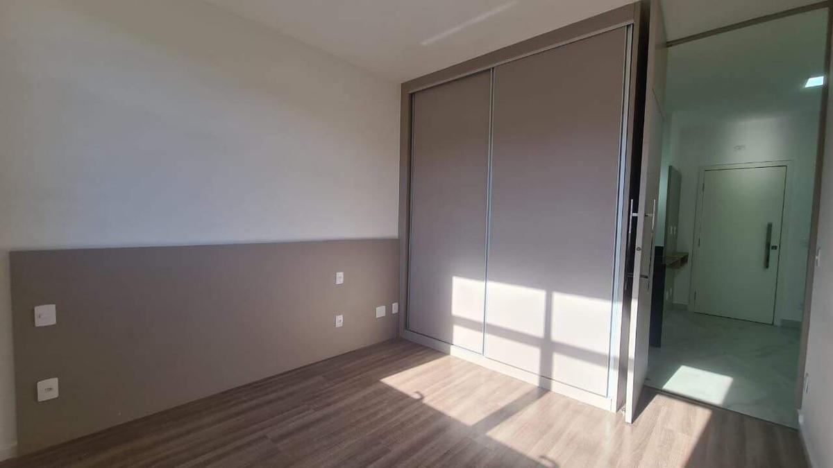 Apartamento, Estoril, 1 Quarto, 1 Vaga, 1 Suíte