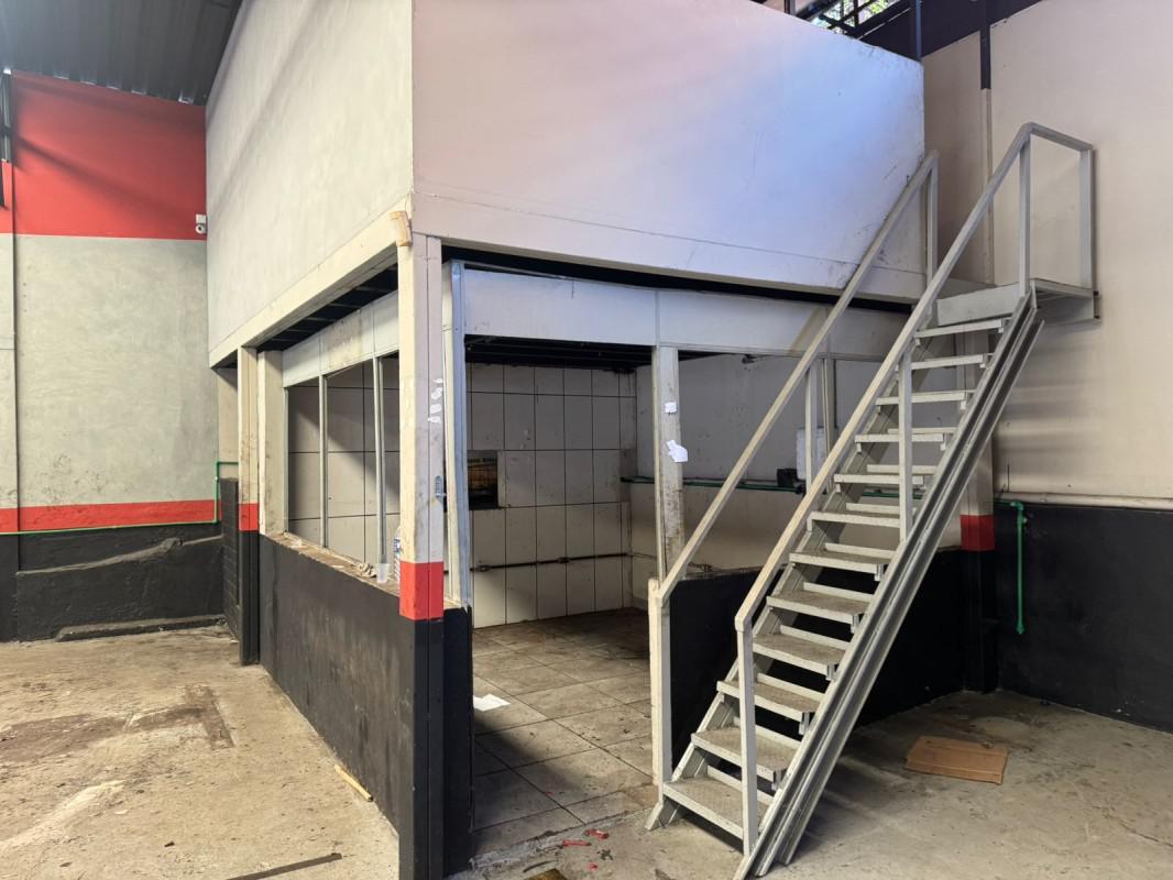 Andar, Carlos Prates, 0 Quarto, 5 Vagas