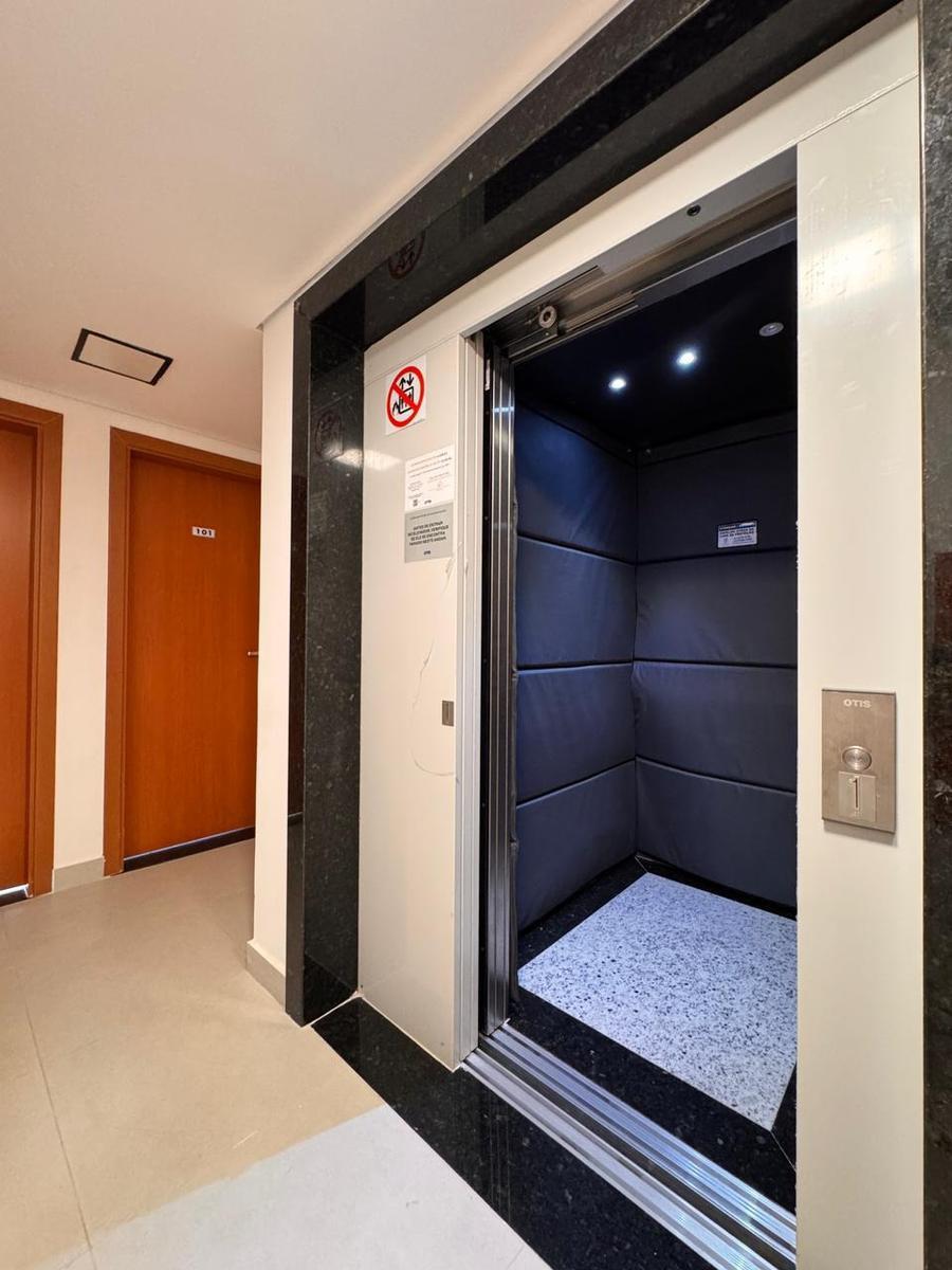 Apartamento, Santa Mônica, 2 Quartos, 2 Vagas, 1 Suíte