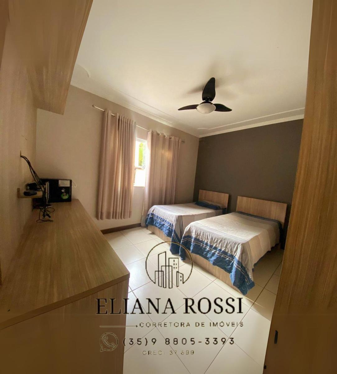 Casa, Centro, 2 Quartos, 2 Vagas, 1 Suíte