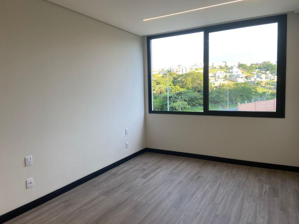 Casa, Condomínio Alphaville, 4 Quartos, 4 Vagas, 4 Suítes