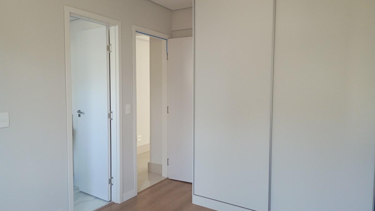 Apartamento, Sagrada Família, 3 Quartos, 2 Vagas, 1 Suíte