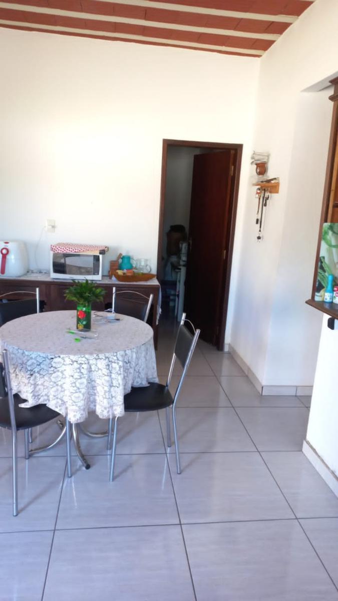 Casa, Marimbá, 3 Quartos, 2 Vagas, 1 Suíte