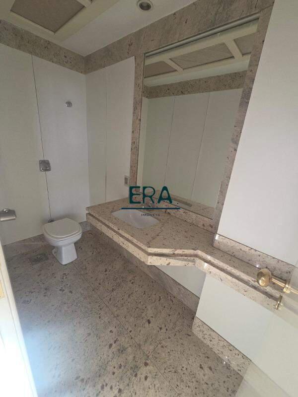 Apartamento, Funcionários, 5 Quartos, 4 Vagas, 4 Suítes