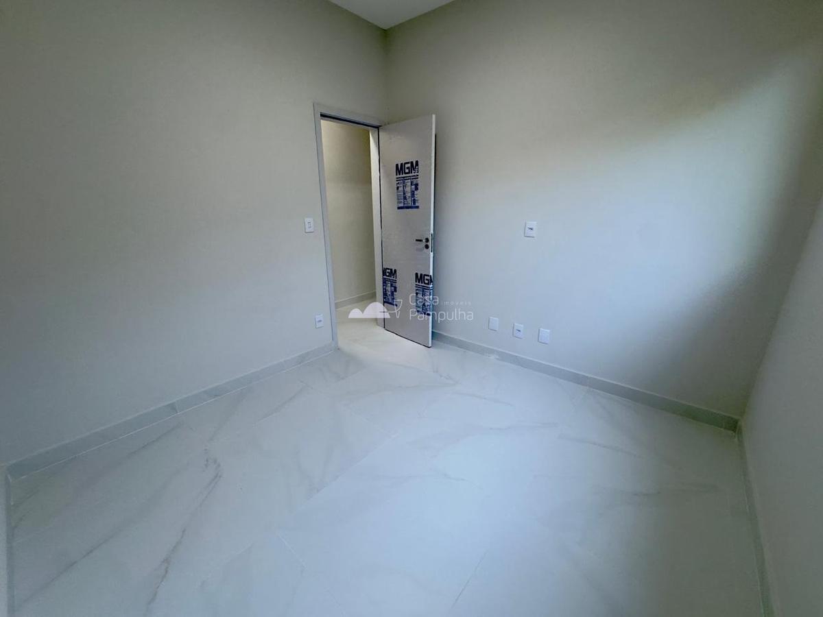 Casa, Trevo, 3 Quartos, 2 Vagas, 1 Suíte