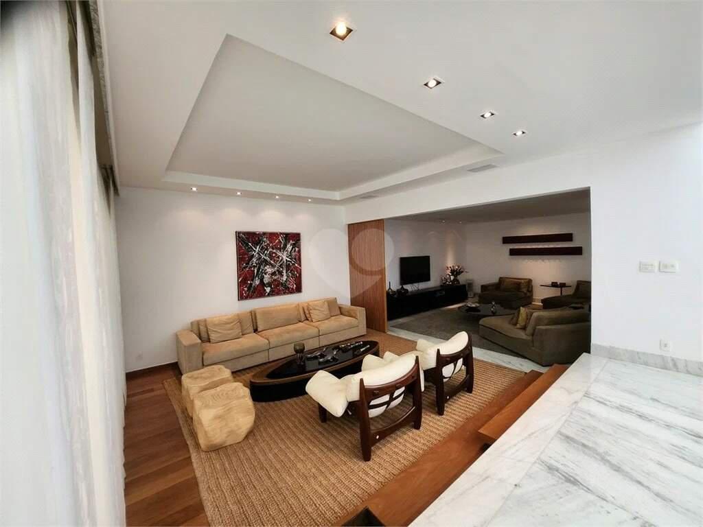 Casa, Comiteco, 5 Quartos, 4 Vagas, 3 Suítes