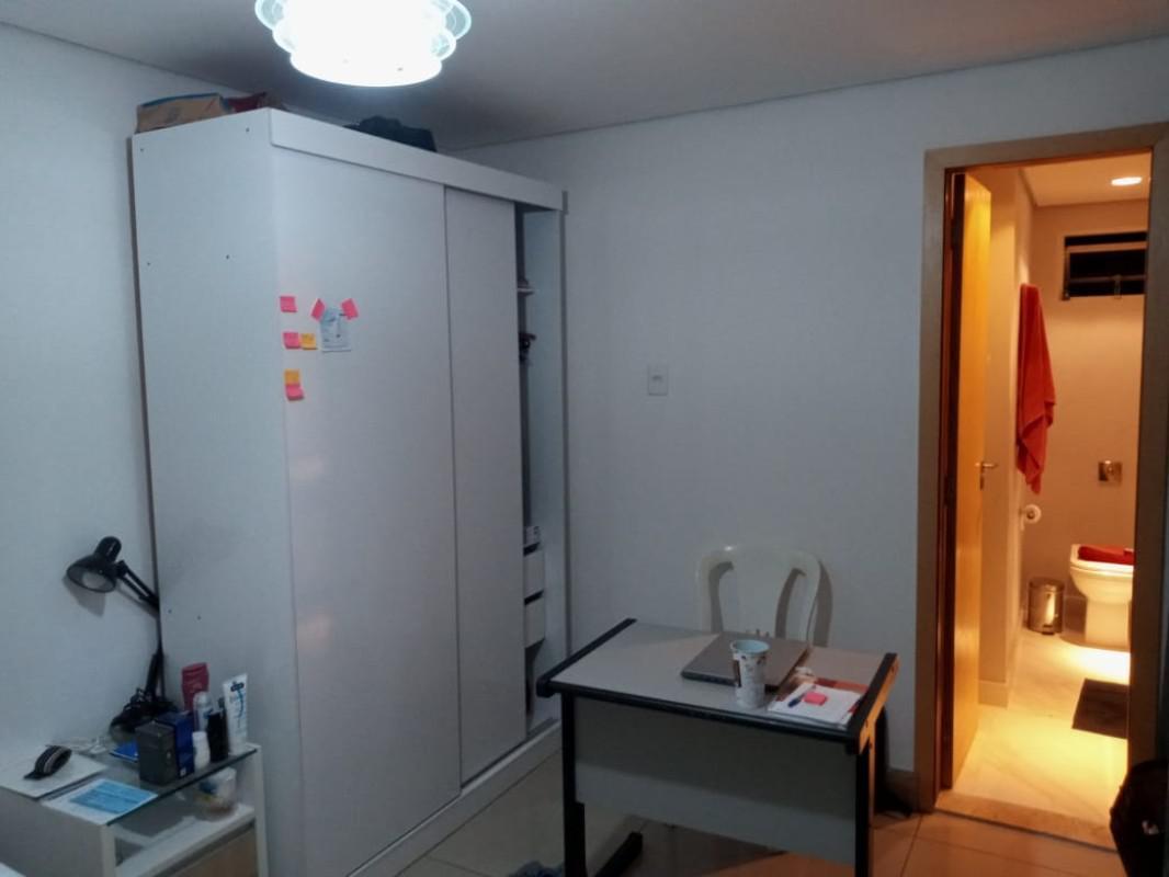 Cobertura, Barro Preto, 5 Quartos, 0 Vaga, 1 Suíte