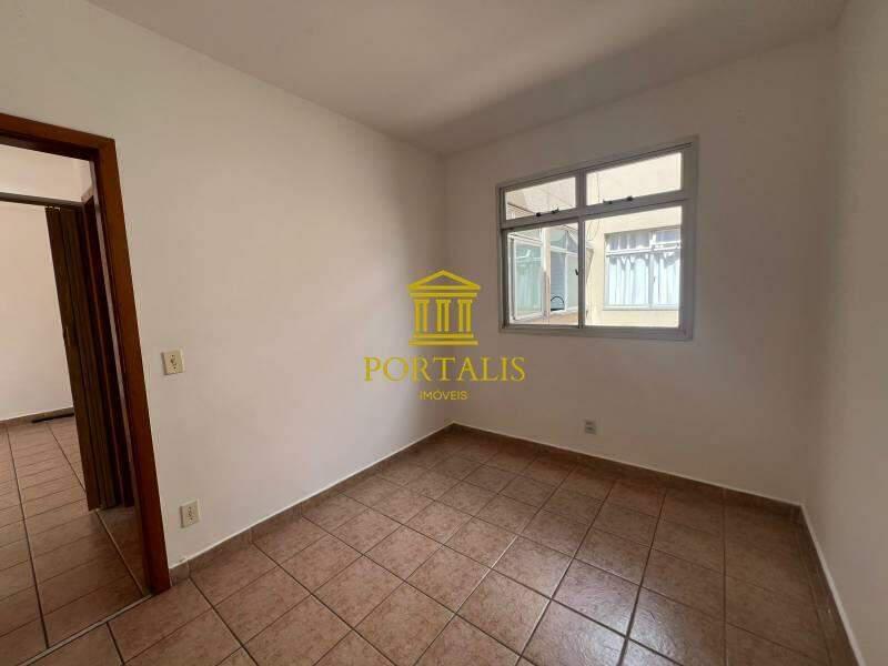 Apartamento, Fernão Dias, 2 Quartos, 2 Vagas