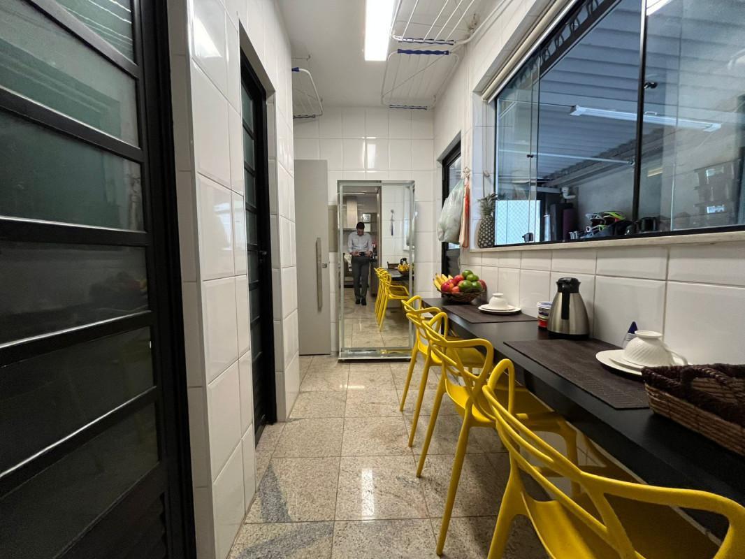 Apartamento, Gutierrez, 4 Quartos, 2 Vagas, 1 Suíte