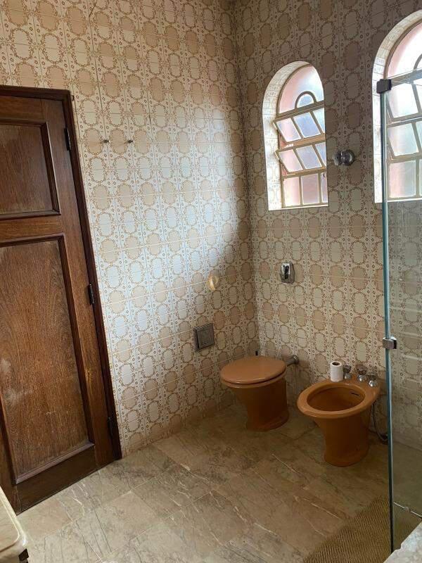 Casa, Comiteco, 4 Quartos, 3 Vagas, 1 Suíte