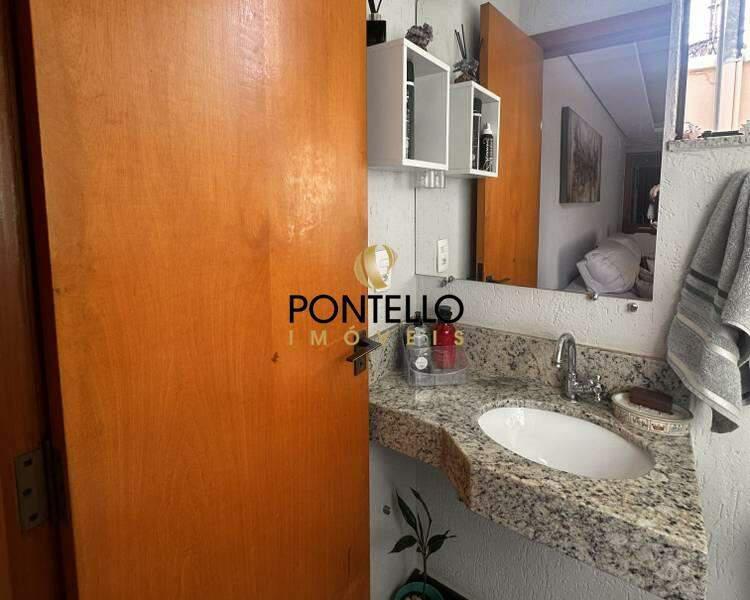 Casa, Fernão Dias, 3 Quartos, 2 Vagas, 1 Suíte