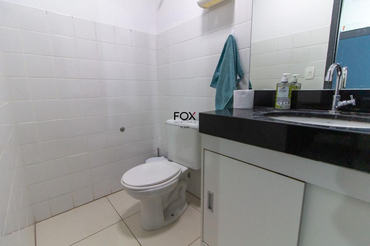 Sala, Estoril, 0 Quarto, 4 Vagas