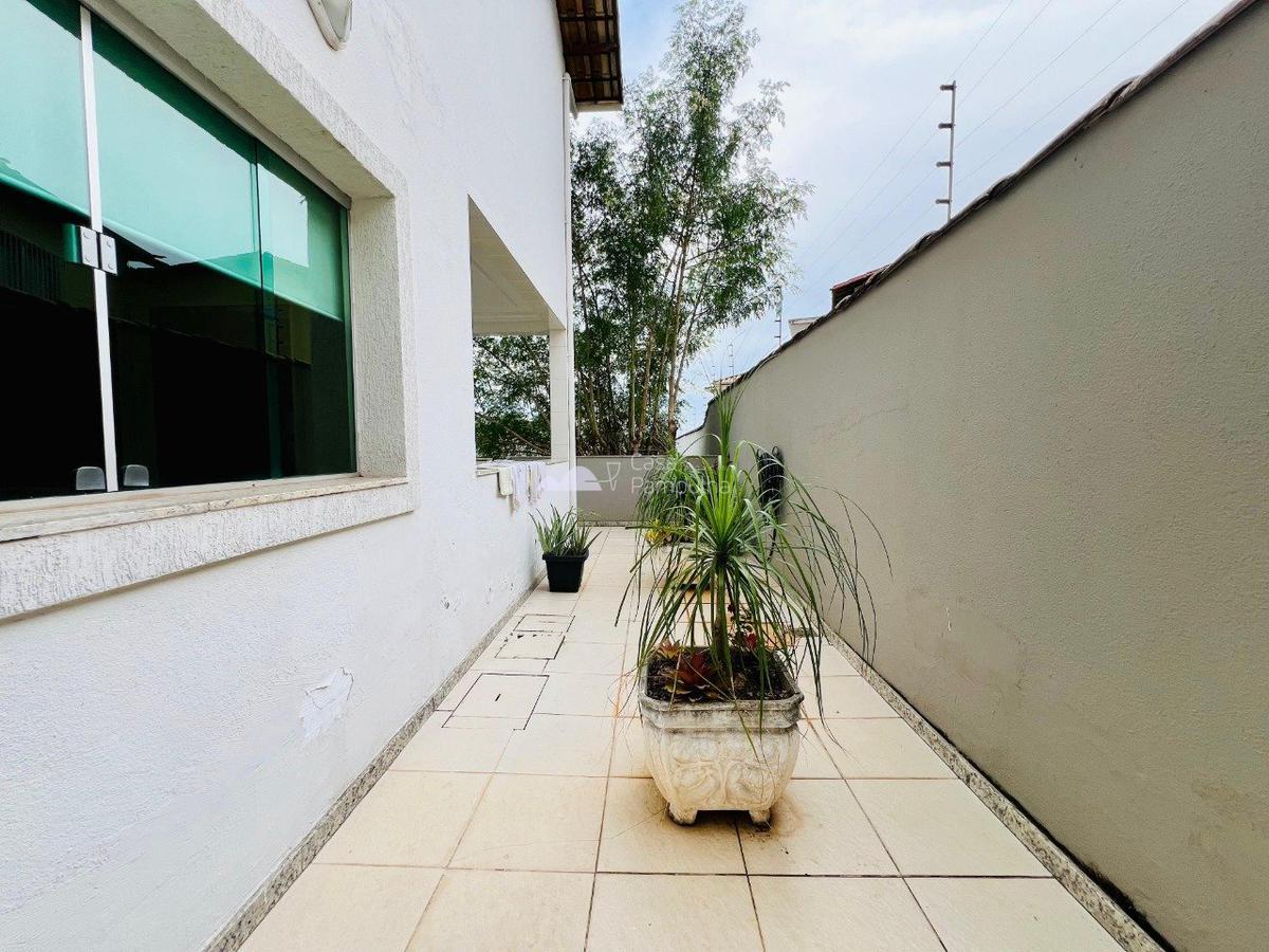 Casa, Santa Amélia, 4 Quartos, 4 Vagas, 1 Suíte