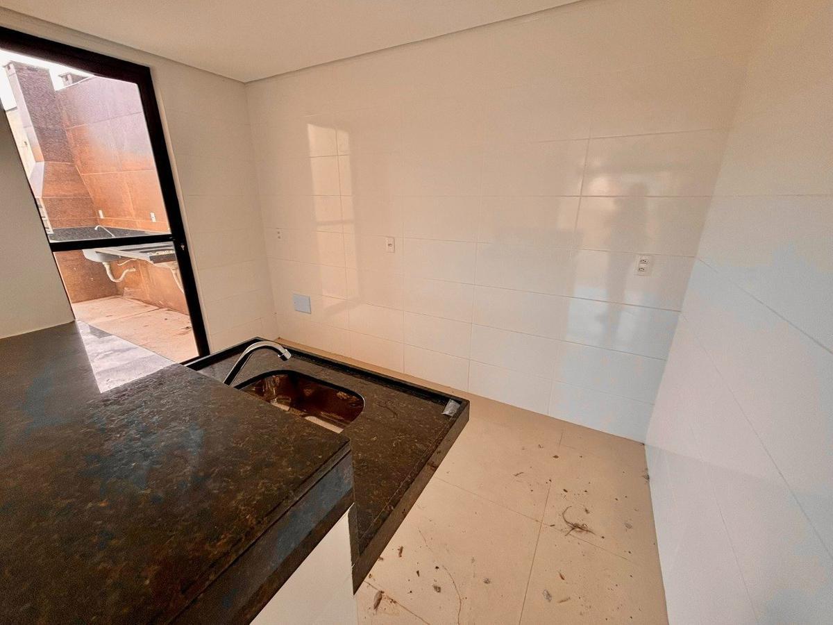 Apartamento, Serrano, 2 Quartos, 1 Vaga