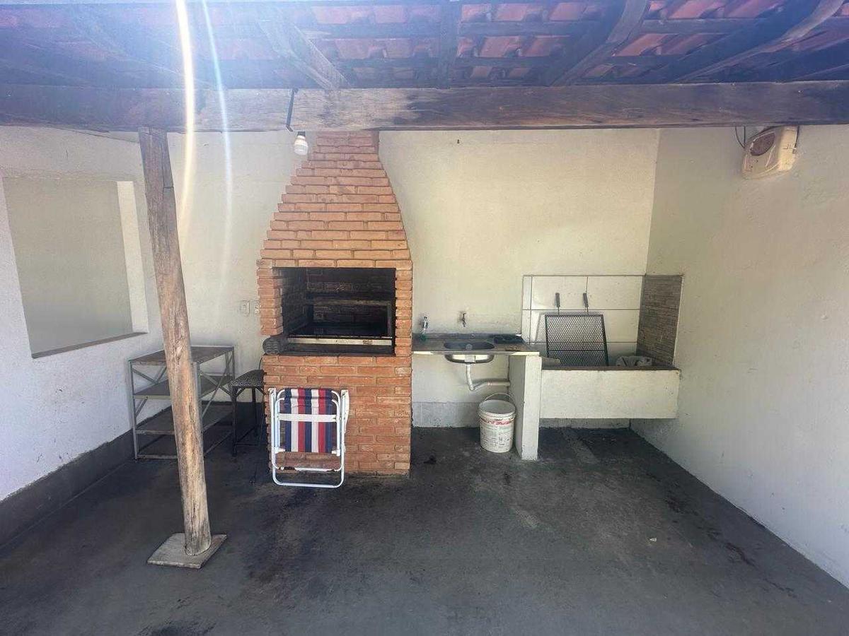Casa, Campos Elíseos, 2 Quartos, 0 Vaga, 1 Suíte