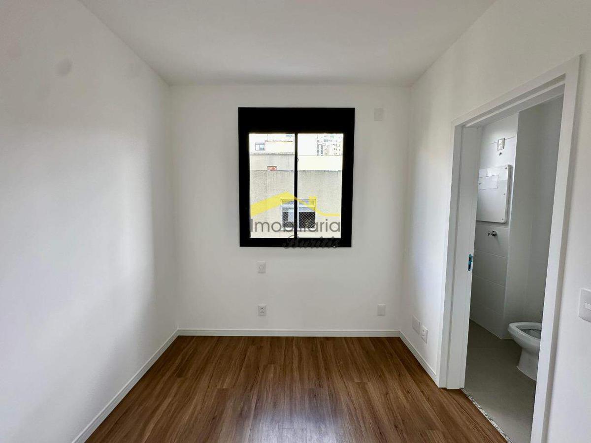 Apartamento, Grajaú, 2 Quartos, 2 Vagas, 2 Suítes