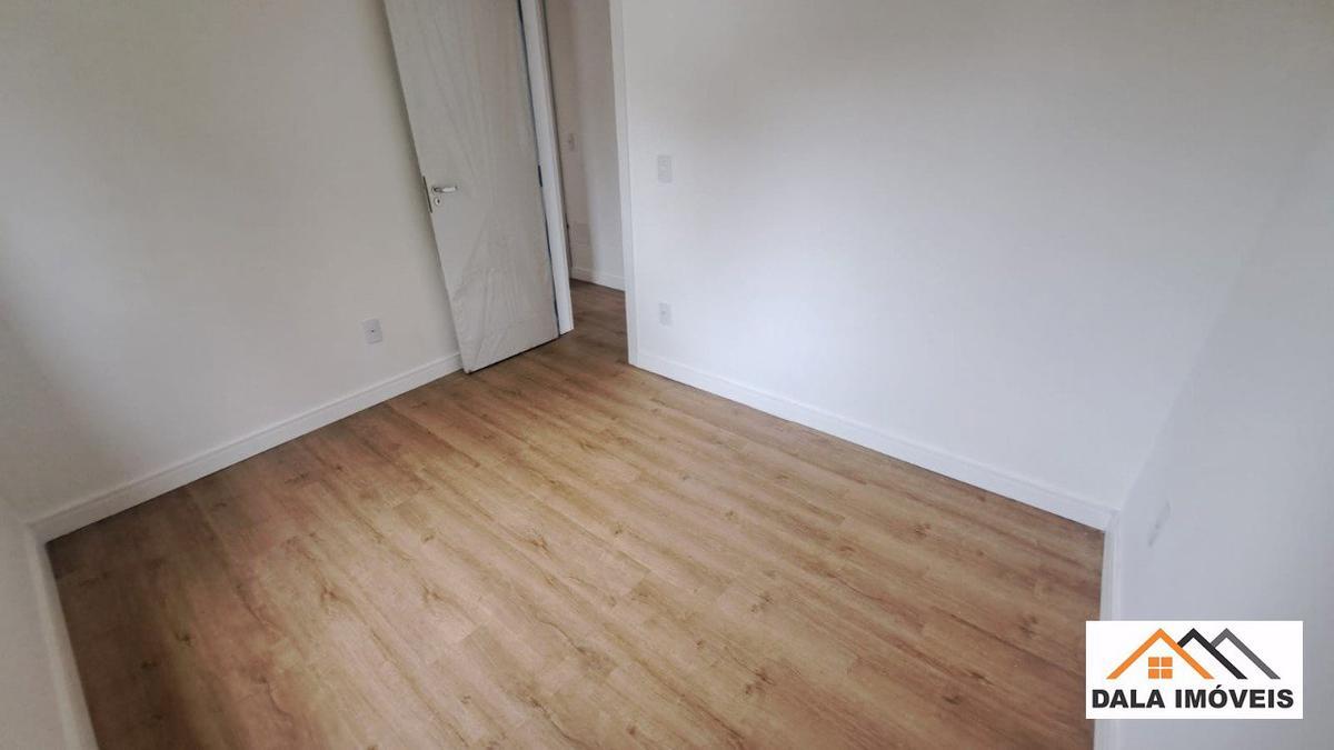 Casa, Planalto, 3 Quartos, 2 Vagas, 1 Suíte