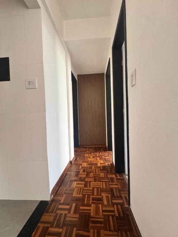Apartamento, Sagrada Família, 2 Quartos, 1 Vaga, 1 Suíte