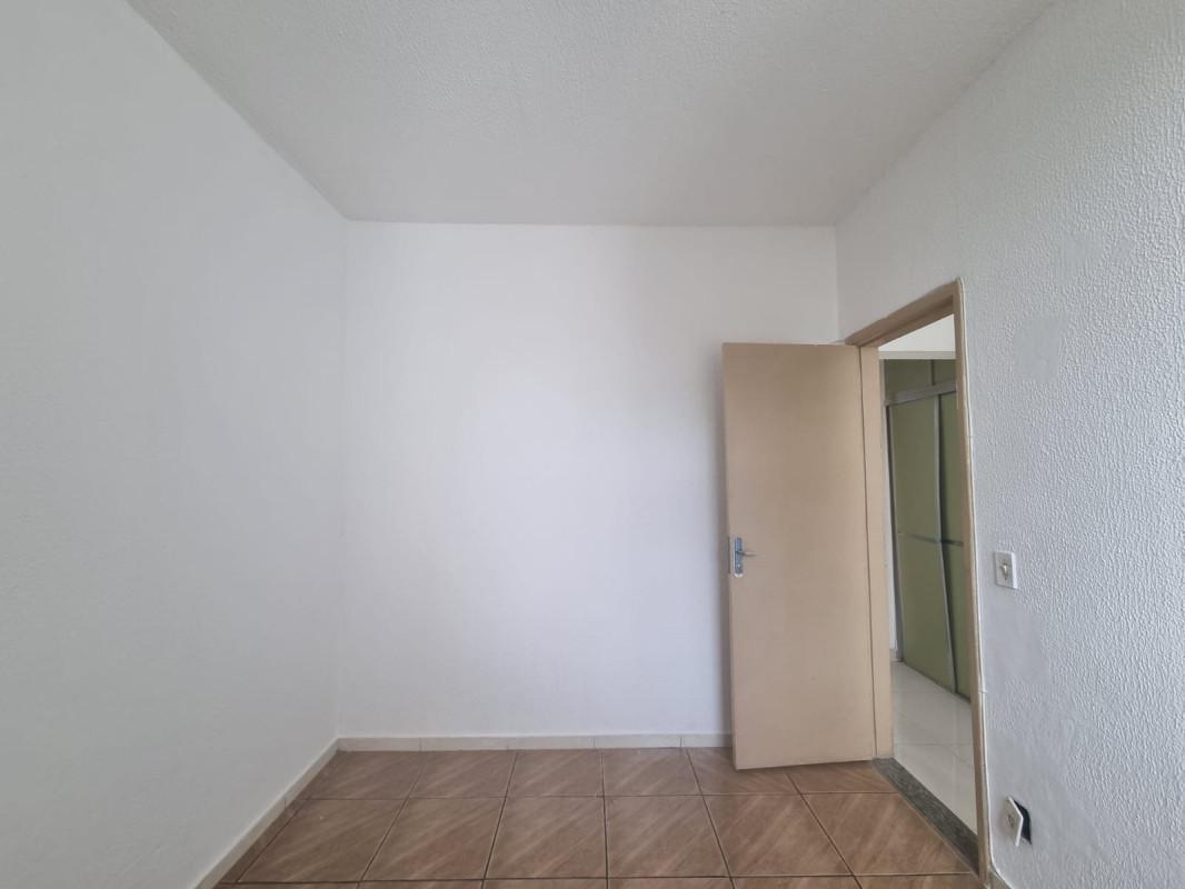 Apartamento, Jardim Riacho das Pedras, 2 Quartos, 1 Vaga
