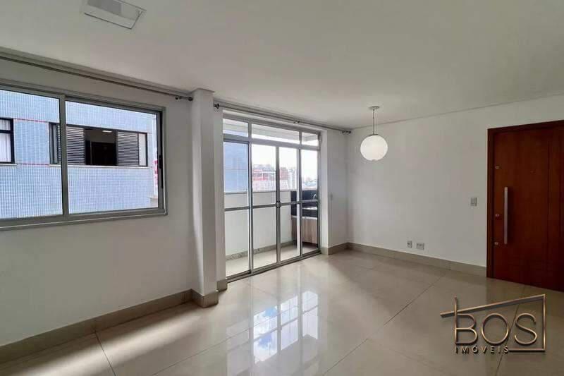 Apartamento, Santa Efigênia, 2 Quartos, 2 Vagas, 1 Suíte