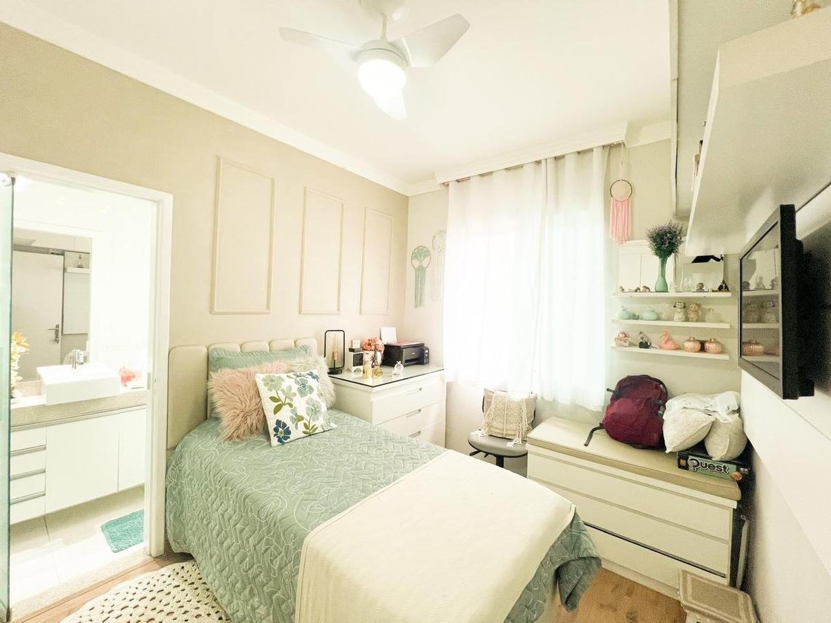 Casa, Serrano, 2 Quartos, 3 Vagas, 2 Suítes