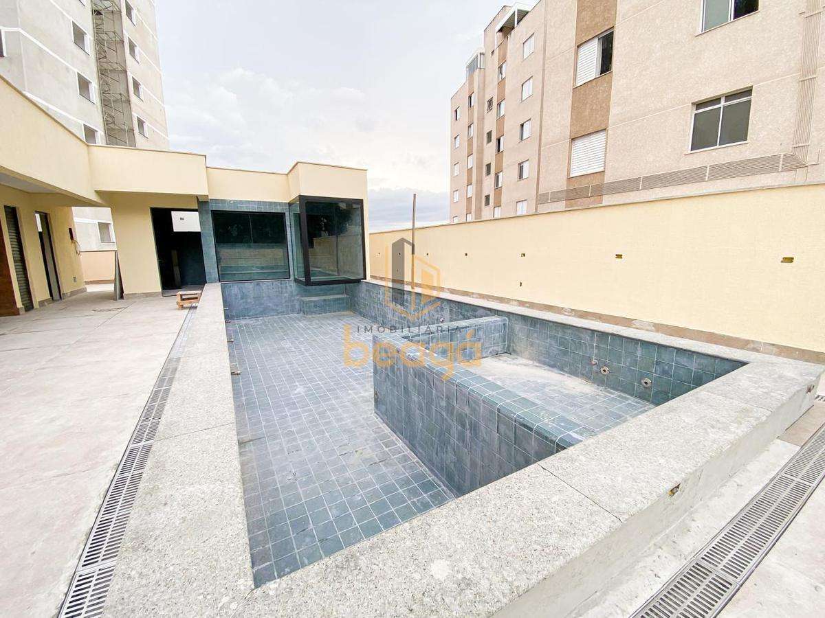 Apartamento, Serrano, 2 Quartos, 2 Vagas
