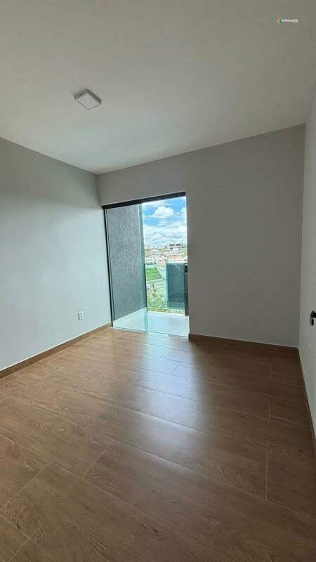 Casa, Liberdade, 3 Quartos, 4 Vagas, 1 Suíte