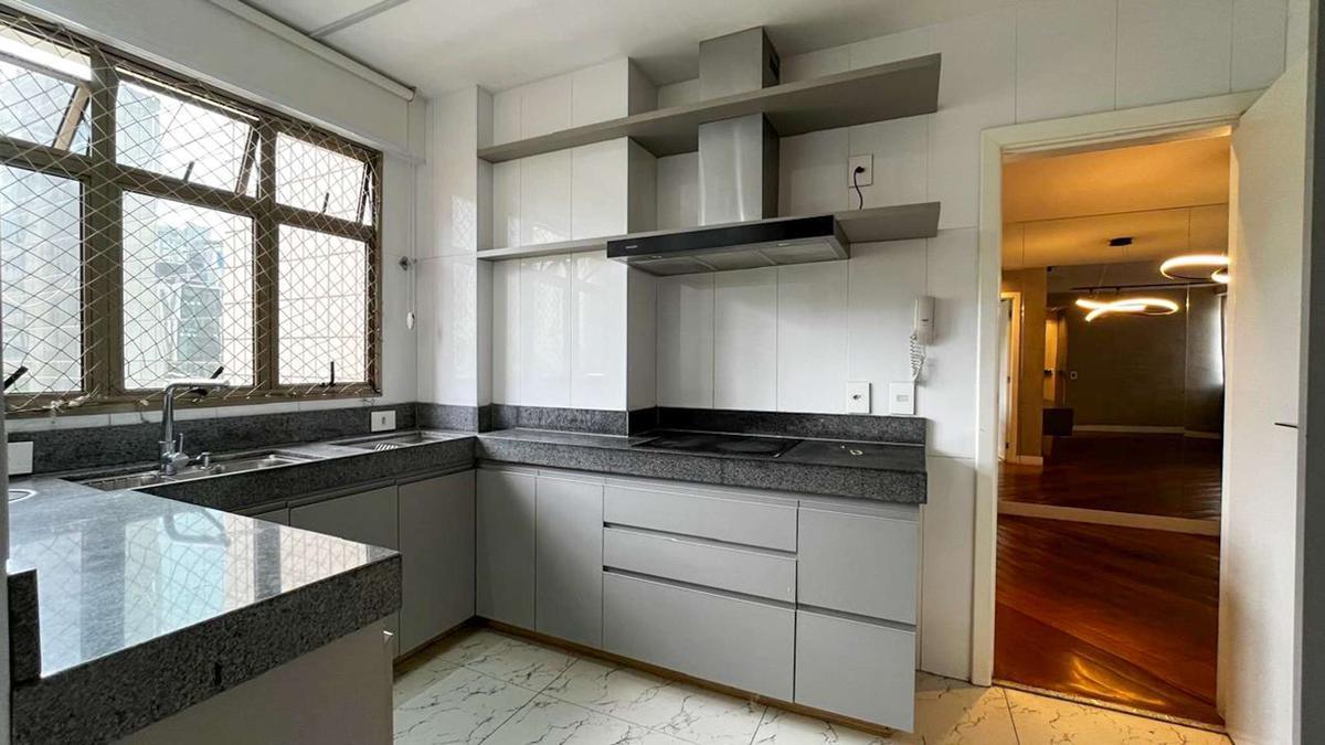 Apartamento, Funcionários, 3 Quartos, 2 Vagas, 1 Suíte