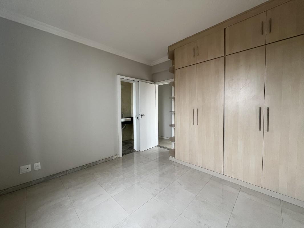 Apartamento, Itapoã, 4 Quartos, 2 Vagas, 1 Suíte