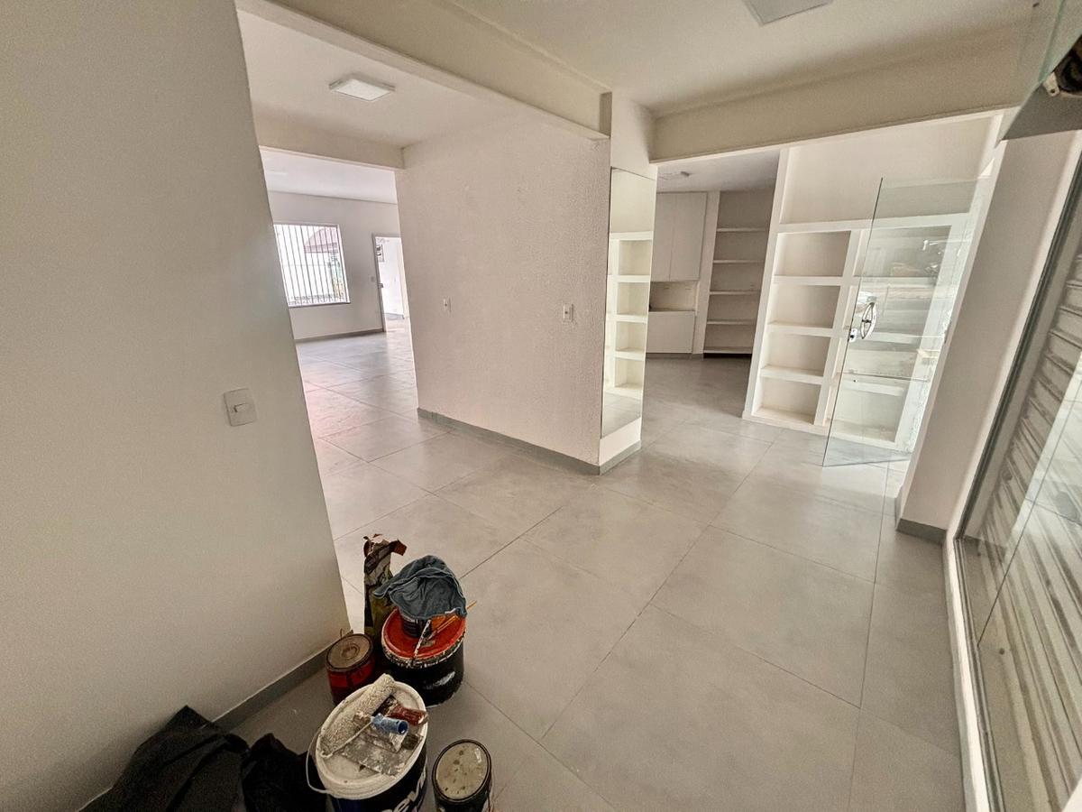 Andar, São José, 0 Quarto, 0 Vaga