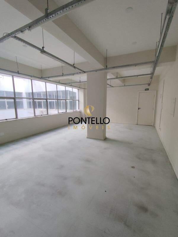Andar, Centro, 0 Quarto, 0 Vaga