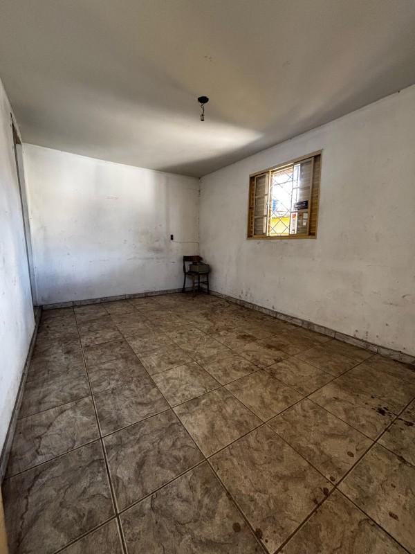 Galpão, Nova Floresta, 0 Quarto, 15 Vagas