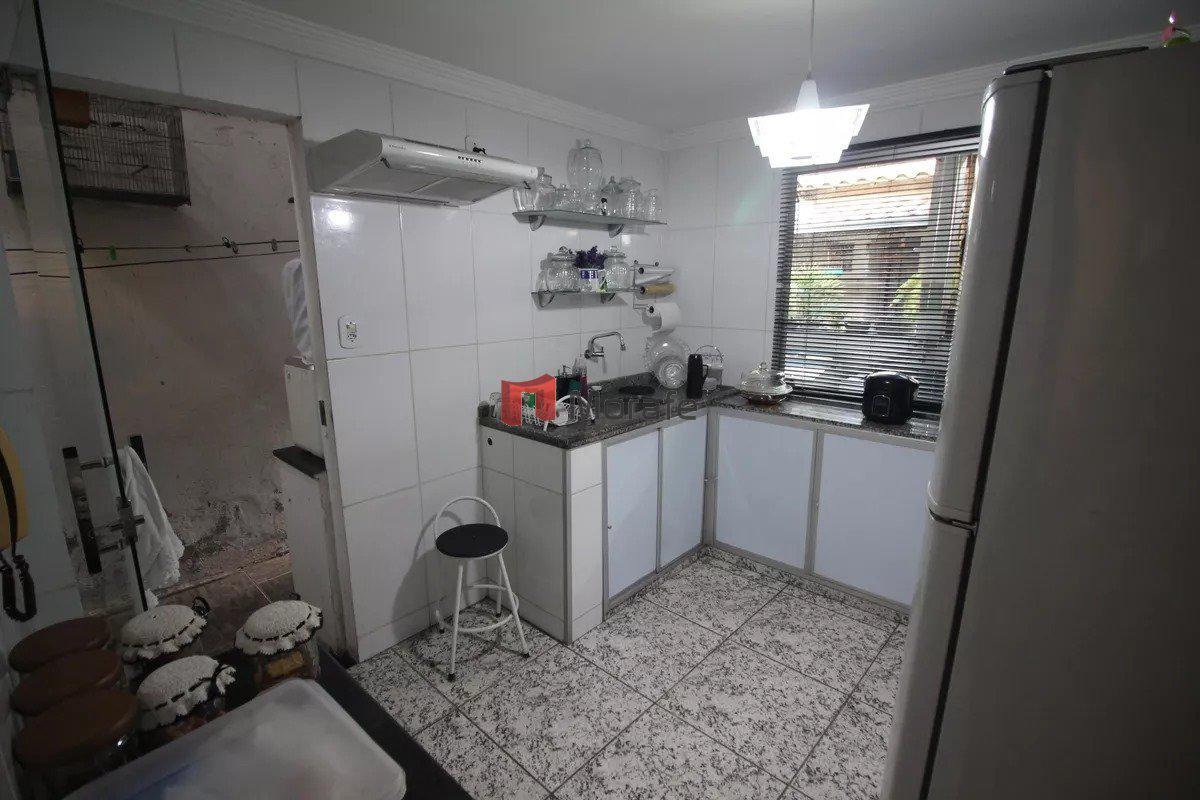Casa, Conjunto Água Branca, 3 Quartos, 2 Vagas