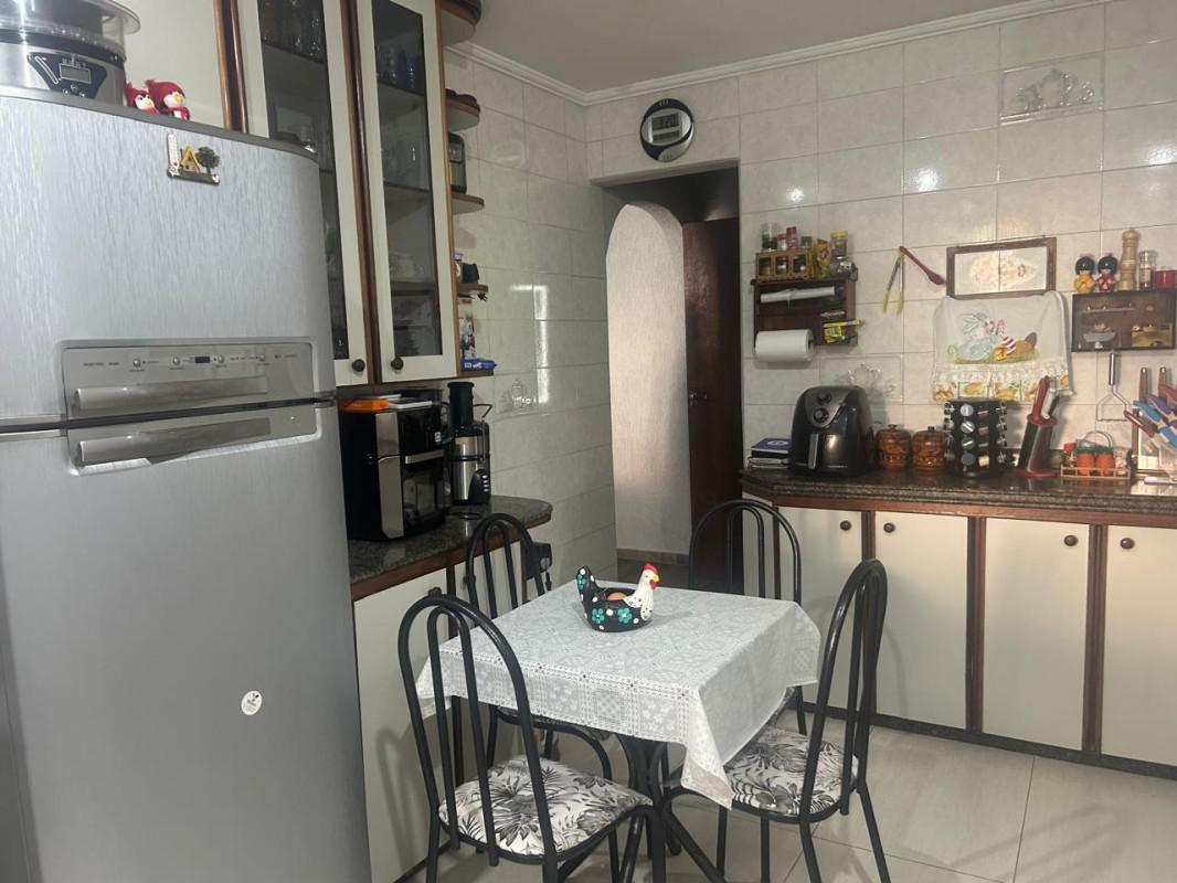 Casa, Santa Helena, 3 Quartos, 6 Vagas, 1 Suíte