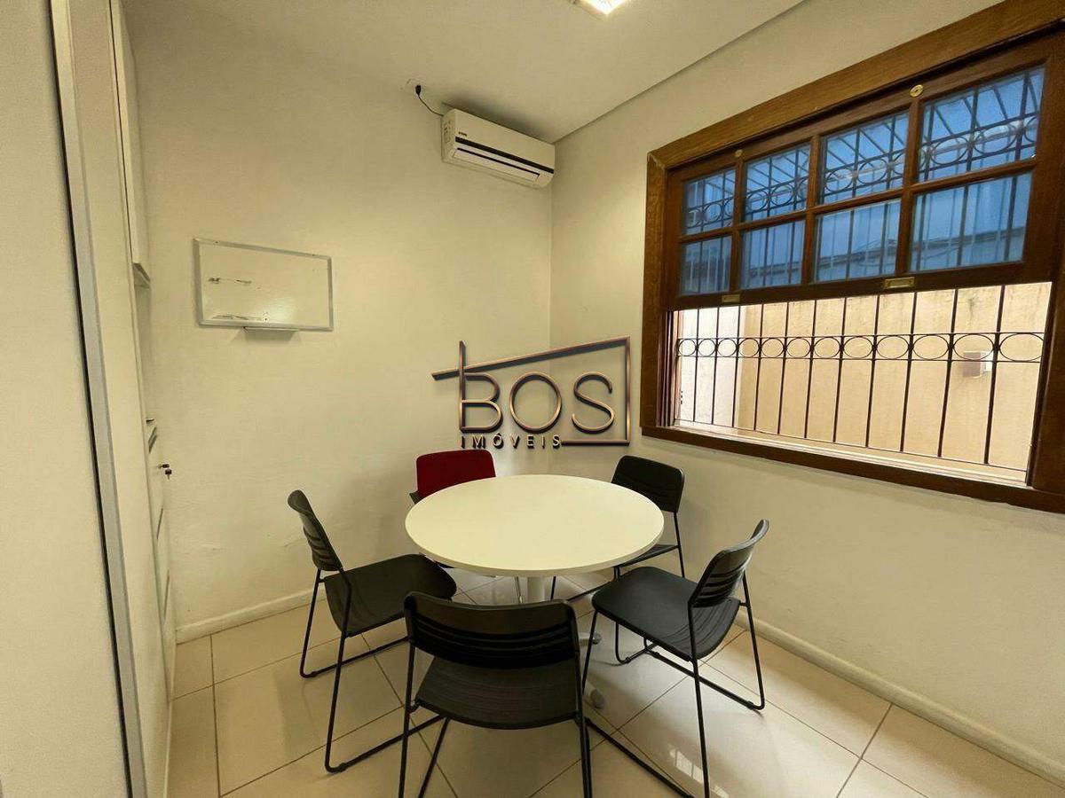 Casa, Vila Paris, 6 Quartos, 4 Vagas