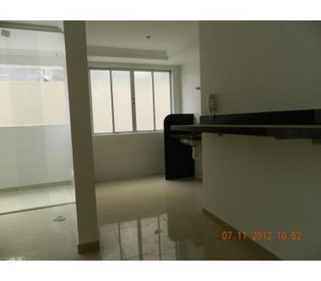 Apartamento, Castelo, 2 Quartos, 2 Vagas, 1 Suíte