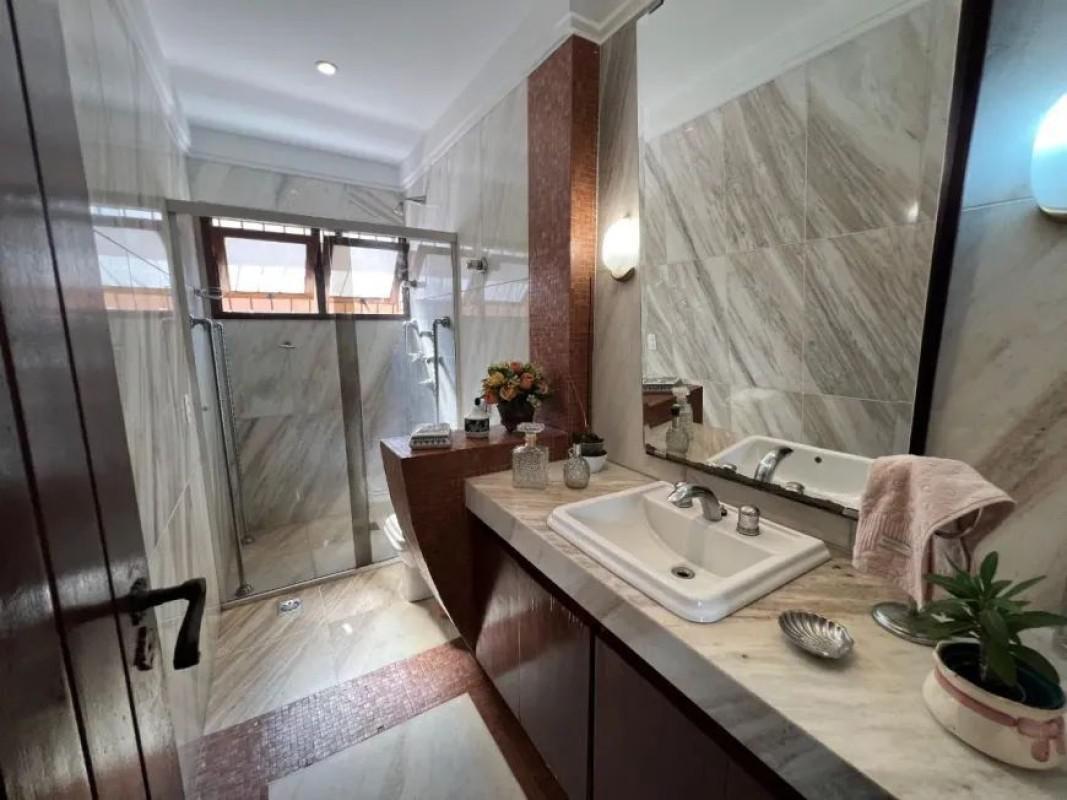 Casa, São Luiz (pampulha), 4 Quartos, 10 Vagas, 2 Suítes