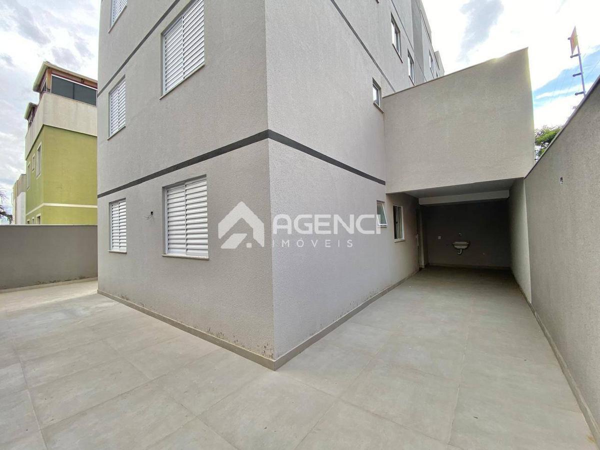 Apartamento, Cabral, 2 Quartos, 0 Vaga, 1 Suíte