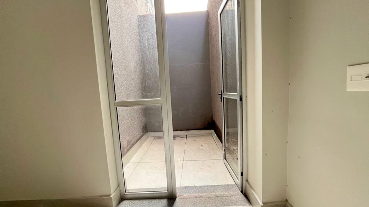 Apartamento, Centro, 2 Quartos, 0 Vaga, 1 Suíte