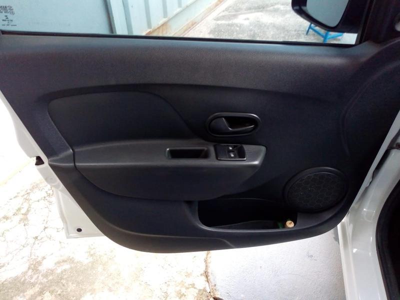 Renault Sandero Authentique Hi-power 1.0 16v 5p
