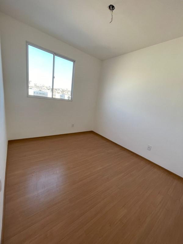 Apartamento, Parque das Mangueiras, 2 Quartos, 1 Vaga