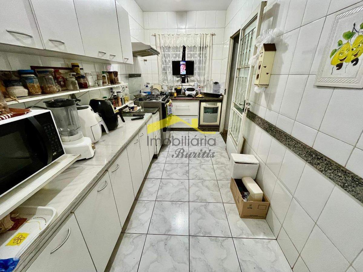 Casa, Buritis, 3 Quartos, 2 Vagas, 1 Suíte