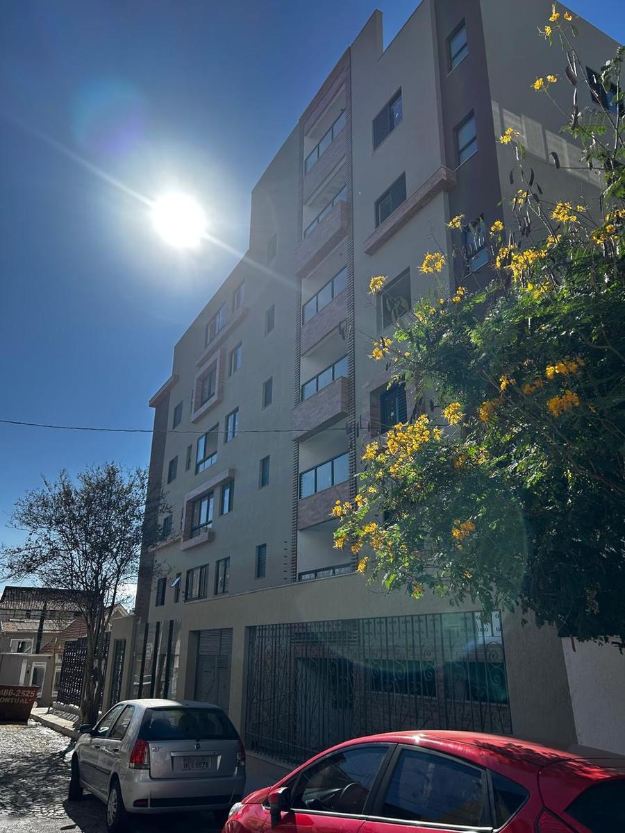 Apartamento, Floresta, 3 Quartos, 2 Vagas, 2 Suítes
