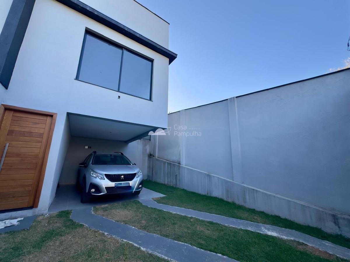 Casa, Trevo, 3 Quartos, 2 Vagas, 1 Suíte