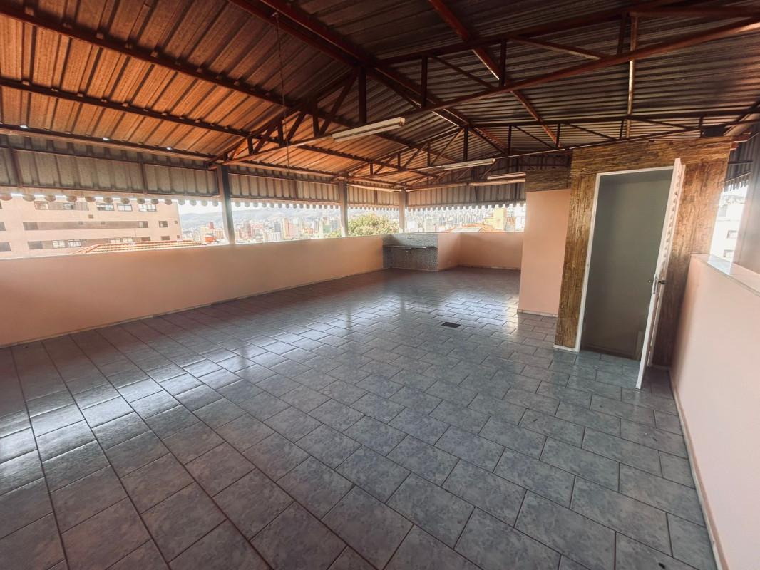 Casa, Colégio Batista, 4 Quartos, 3 Vagas, 2 Suítes