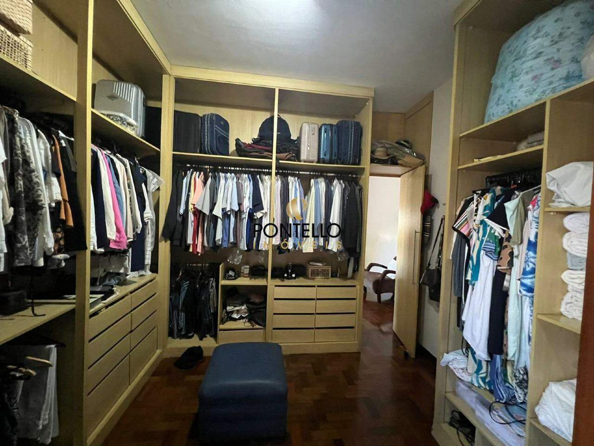 Casa, Santa Rita de Cássia, 8 Quartos, 4 Vagas, 2 Suítes