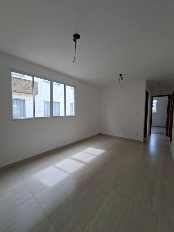 Apartamento, Santa Cruz (barreiro), 3 Quartos, 1 Vaga, 1 Suíte