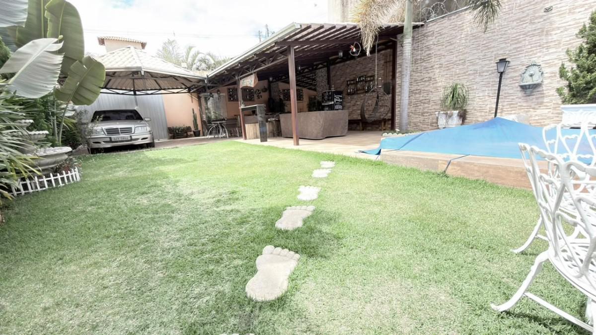 Casa, Novo Recanto, 3 Quartos, 6 Vagas, 1 Suíte